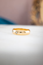 Load image into Gallery viewer, Vintage 18ct Gold Diamond Ring,  Delross Design Jewellers, Brisbane Jewellers, Custom Brisbane Jewellers, Brisbane Jewellery Repairs, Chermside West Jewellers