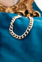 Load image into Gallery viewer, 9ct Rose Gold Curb Link Hollow Bracelet, Delross Design Jewellers, Brisbane Jewellers, Custom Brisbane Jewellers, Brisbane Jewellery Repairs, Chermside West Jewellers