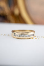 Load image into Gallery viewer, 9ct Gold Diamond Ring 0.20ct TDW,  Delross Design Jewellers, Brisbane Jewellers, Custom Brisbane Jewellers, Brisbane Jewellery Repairs, Chermside West Jewellers