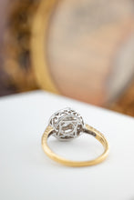 Load image into Gallery viewer, 18ct Gold 1.03ct Diamond TDW 1.27ct Ring ,  Delross Design Jewellers, Brisbane Jewellers, Custom Brisbane Jewellers, Brisbane Jewellery Repairs, Chermside West Jewellers