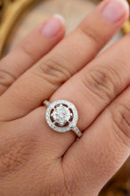 Load image into Gallery viewer, 18ct Gold 1.03ct Diamond TDW 1.27ct Ring ,  Delross Design Jewellers, Brisbane Jewellers, Custom Brisbane Jewellers, Brisbane Jewellery Repairs, Chermside West Jewellers