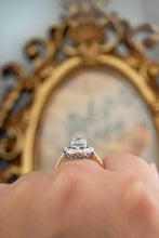 Load image into Gallery viewer, 18ct Gold 1.03ct Diamond TDW 1.27ct Ring ,  Delross Design Jewellers, Brisbane Jewellers, Custom Brisbane Jewellers, Brisbane Jewellery Repairs, Chermside West Jewellers