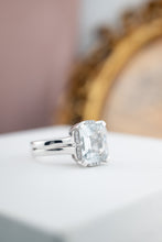 Load image into Gallery viewer, 9ct White Gold 4.30ct Aquamarine & Diamond Ring, Delross Design Jewellers, Brisbane Jewellers, Custom Brisbane Jewellers, Brisbane Jewellery Repairs, Chermside West Jewellers