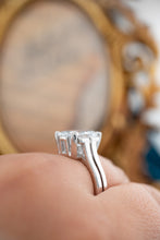 Load image into Gallery viewer, 9ct White Gold 4.30ct Aquamarine & Diamond Ring, Delross Design Jewellers, Brisbane Jewellers, Custom Brisbane Jewellers, Brisbane Jewellery Repairs, Chermside West Jewellers