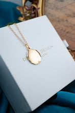 Load image into Gallery viewer, Vintage 9ct Gold Saint Christopher Pendant,  Delross Design Jewellers, Brisbane Jewellers, Custom Brisbane Jewellers, Brisbane Jewellery Repairs, Chermside West Jewellers