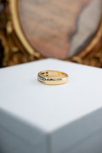 Load image into Gallery viewer, 18ct Gold Diamond Ring 0.20ct TDW,  Delross Design Jewellers, Brisbane Jewellers, Custom Brisbane Jewellers, Brisbane Jewellery Repairs, Chermside West Jewellers