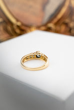 Load image into Gallery viewer, 18ct Gold Diamond 0.65ct TDW Ring,  Delross Design Jewellers, Brisbane Jewellers, Custom Brisbane Jewellers, Brisbane Jewellery Repairs, Chermside West Jewellers