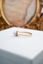 Load image into Gallery viewer, 9ct Vintage Gold Akoya Pearl & Sapphire Ring,  Delross Design Jewellers, Brisbane Jewellers, Custom Brisbane Jewellers, Brisbane Jewellery Repairs, Chermside West Jewellers