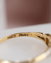 Load image into Gallery viewer, Antique 18ct Gold & Platinum Old European Cut Diamond Ring.