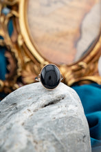 Load image into Gallery viewer, Vintage 9ct Rose Gold Onyx Ring, Delross Design Jewellers, Brisbane Jewellers, Custom Brisbane Jewellers, Brisbane Jewellery Repairs, Chermside West Jewellers