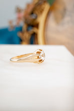 Load image into Gallery viewer, Vintage 9ct Gold Cubic Zirconia Ring, Delross Design Jewellers, Brisbane Jewellers, Custom Brisbane Jewellers, Brisbane Jewellery Repairs, Chermside West Jewellers