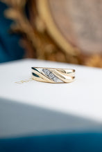 Load image into Gallery viewer, 10ct Yellow Gold Diamond 0.15ct TDW Ring, Delross Design Jewellers, Brisbane Jewellers, Custom Brisbane Jewellers, Brisbane Jewellery Repairs, Chermside West Jewellers