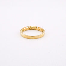 Load image into Gallery viewer, Delross Design Jeweller, Brisbane Jeweller, Chermside Jeweller, Custom Jewellery, 18ct Gold, Diamond ring