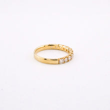 Load image into Gallery viewer, Delross Design Jeweller, Brisbane Jeweller, Chermside Jeweller, Custom Jewellery, 18ct Gold, Diamond ring