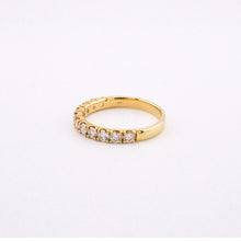 Load image into Gallery viewer, Delross Design Jeweller, Brisbane Jeweller, Chermside Jeweller, Custom Jewellery, 18ct Gold, Diamond ring