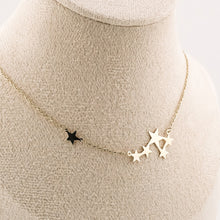 Load image into Gallery viewer, 9ct Gold Stars Necklace, Delross Design Jeweller, Brisbane Jeweller, Chermside Jeweller, Custom Jewellery