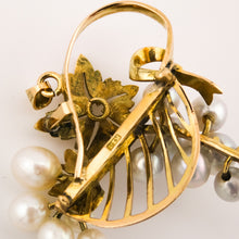 Load image into Gallery viewer, Delross Design Jeweller, Brisbane Jeweller, Chermside Jeweller, Custom Jewellery, Yellow Gold, Pearl