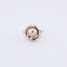 Load image into Gallery viewer, Handmade Sterling Silver Freshwater Pink Pearl Ring, Delross Design Jeweller, Brisbane Jeweller, Chermside Jeweller, Custom Jewellery