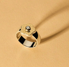 Load image into Gallery viewer, Sterling Silver & 14ct Yellow Gold Plated Cubic Zirconia Flower Ring