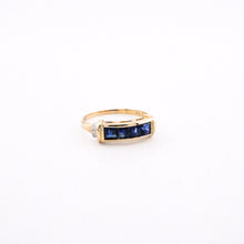 Load image into Gallery viewer, Delross Design Jeweller, Brisbane Jeweller, Chermside Jeweller, Custom Jewellery, 18ct Gold, Diamond, Sapphire Ring