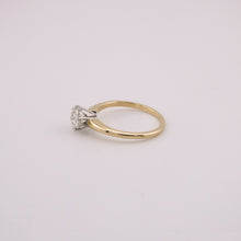 Load image into Gallery viewer, Delross Design Jeweller, Brisbane Jeweller, Chermside Jeweller, Custom Jewellery, Diamond Ring