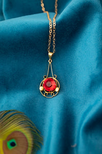 Vintage 9ct Gold Synthetic Red Stone. Delross Design Jeweller, Brisbane Jeweller, Chermside Jeweller, Custom Jewellery 
