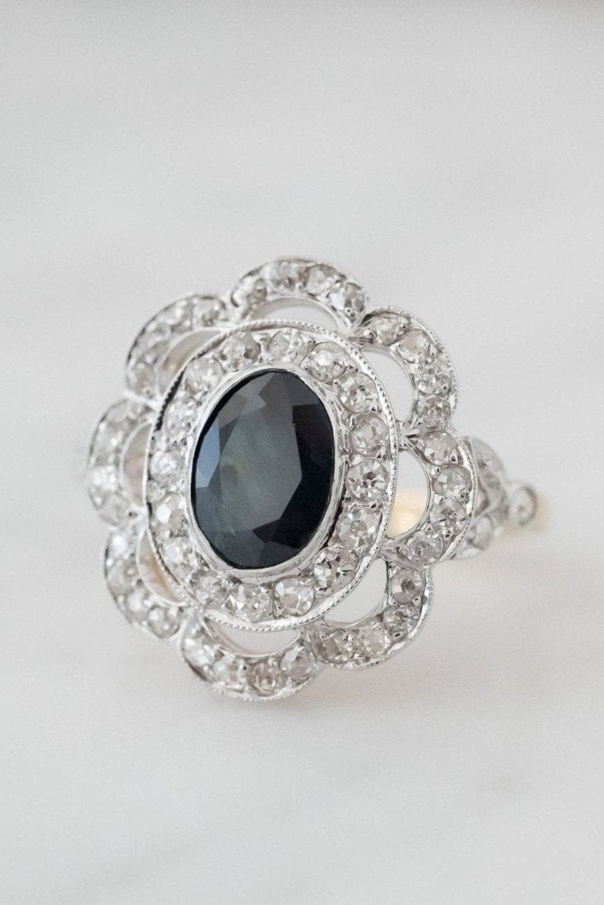18ct Antique 1.80ct Sapphire & Old European Cut Diamonds