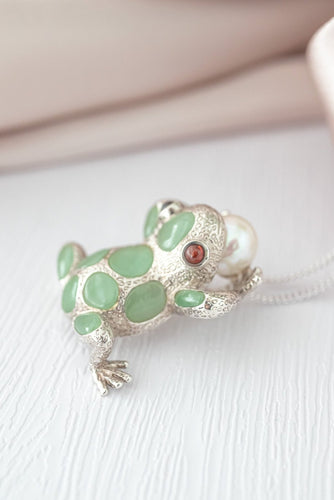 925 Sterling Silver Gemstone Frog Pendant