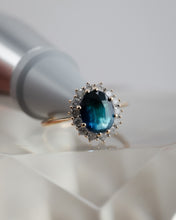 Load image into Gallery viewer, 9ct Australian Sapphire and Diamond Ring Pre Owned Delross Design Jewellers