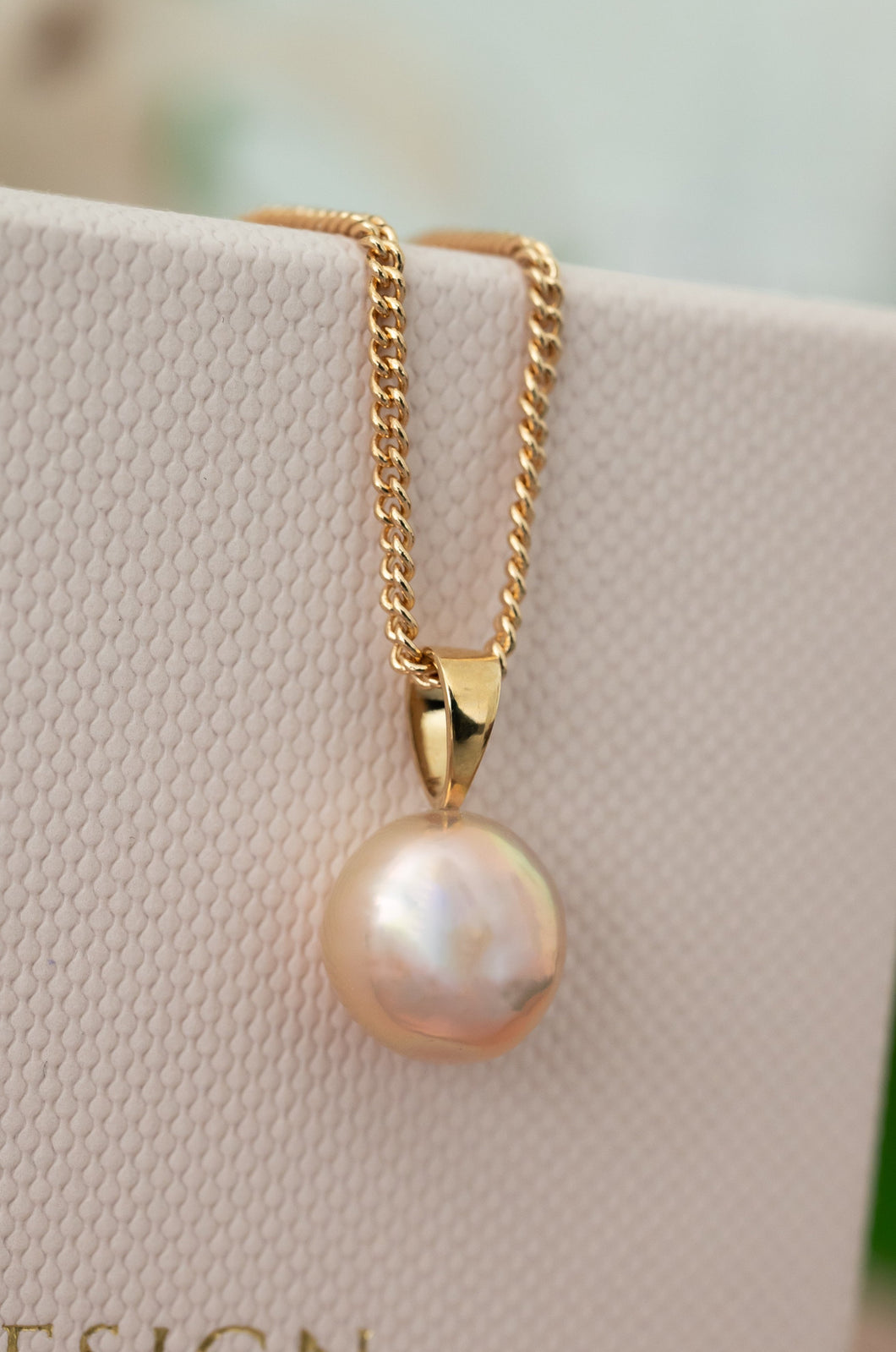 9ct Gold Freshwater Natural Pink Pearl Pendant, Delross Design Jeweller, Brisbane Jeweller, Chermside Jeweller, Custom Jewellery