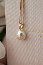 Load image into Gallery viewer, 9ct Freshwater Natural Pearl Pendant, Delross Design Jeweller, Brisbane Jeweller, Chermside Jeweller, Custom Jewellery