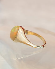 Load image into Gallery viewer, 18ct Yellow Gold Ethiopian Opal Ring