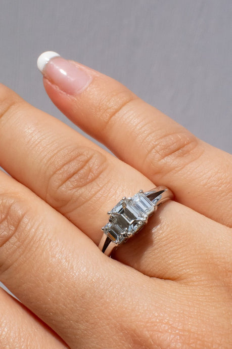 Delross Design Jeweller, Brisbane Jeweller, Chermside Jeweller, Custom Jewellery, White Gold Diamond Ring