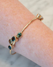 Load image into Gallery viewer, Handmade 9ct Yellow Gold Sapphire Bangle