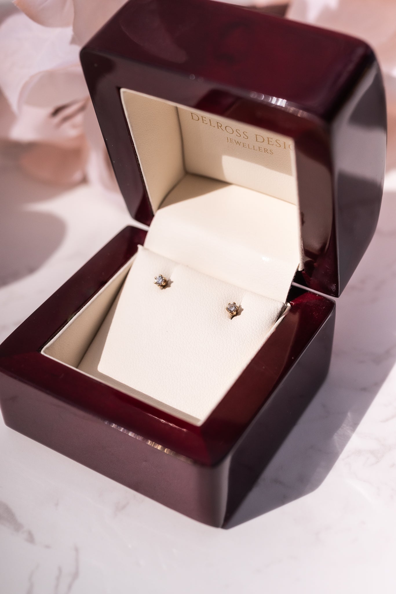 9ct Gold Diamond Stud Earrings TDW