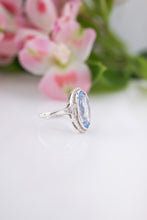 Load image into Gallery viewer, 935 Silver Vintage Blue Synthetic Spinel Ring, 
Delross Design Jewellers, Brisbane Jewellers, Custom Brisbane Jewellers, Brisbane Jewellery Repairs, Chermside West Jewellers  
