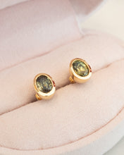 Load image into Gallery viewer, 18ct Yellow Gold Handmade Oval Parti Sapphire Stud Earrings