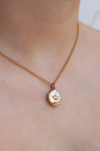 Delross Design Jeweller, Brisbane Jeweller, Chermside Jeweller, Custom Jewellery, 9ct Gold Pendant