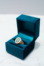Load image into Gallery viewer, 15ct Gold Antique Early Australian Opal Ring
