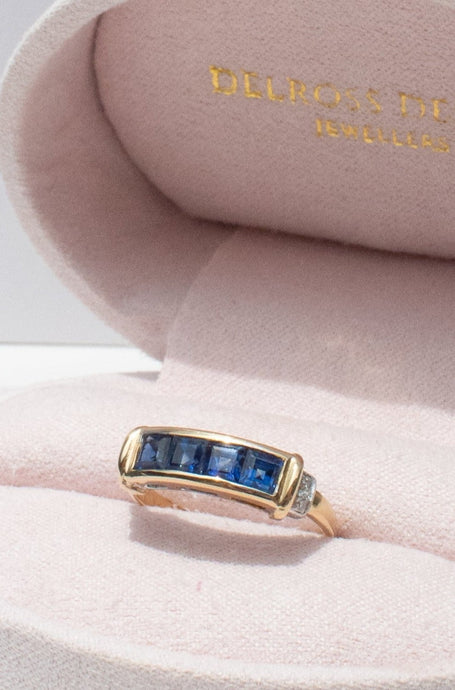 Delross Design Jeweller, Brisbane Jeweller, Chermside Jeweller, Custom Jewellery, 18ct Gold, Diamond, Sapphire Ring