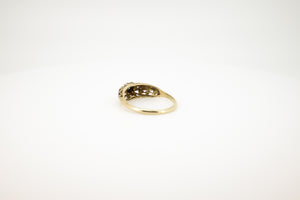 18ct Gold Vintage Diamond Heart Ring 0.08ct TDW, Delross Design Jewllers, Brisbane Jewellers, Chermside West Jewellers, Custom Jewellers