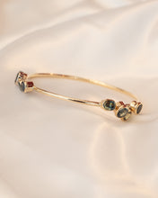 Load image into Gallery viewer, Handmade 9ct Yellow Gold Sapphire Bangle