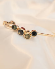 Load image into Gallery viewer, Handmade 9ct Yellow Gold Sapphire Bangle