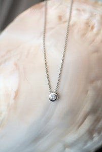 Delross Design Jeweller, Brisbane Jeweller, Chermside Jeweller, Custom Jewellery, 9ct White Gold Diamond pendant