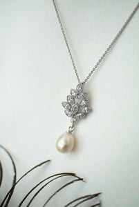 Sterling Silver Cubic Zirconia Pearl Pendant