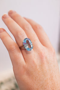 9ct White Gold Vintage Blue Topaz Ring, Delross Design Jewellers, Brisbane Jewellers, Brisbane Custom Jewellers, Chermside West Jewellers