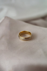 14ct Yellow & White Gold Vintage Spinner Ring, Delross Design Jewellers, Brisbane Jeweller.