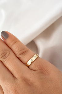 18ct Gold & Diamond Band Ring, Delross Design Jewellers, Brisbane jeweller