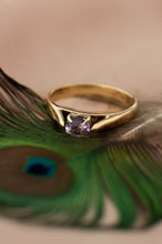 Load image into Gallery viewer, 18ct Gold 0.40ct Amethyst Ring