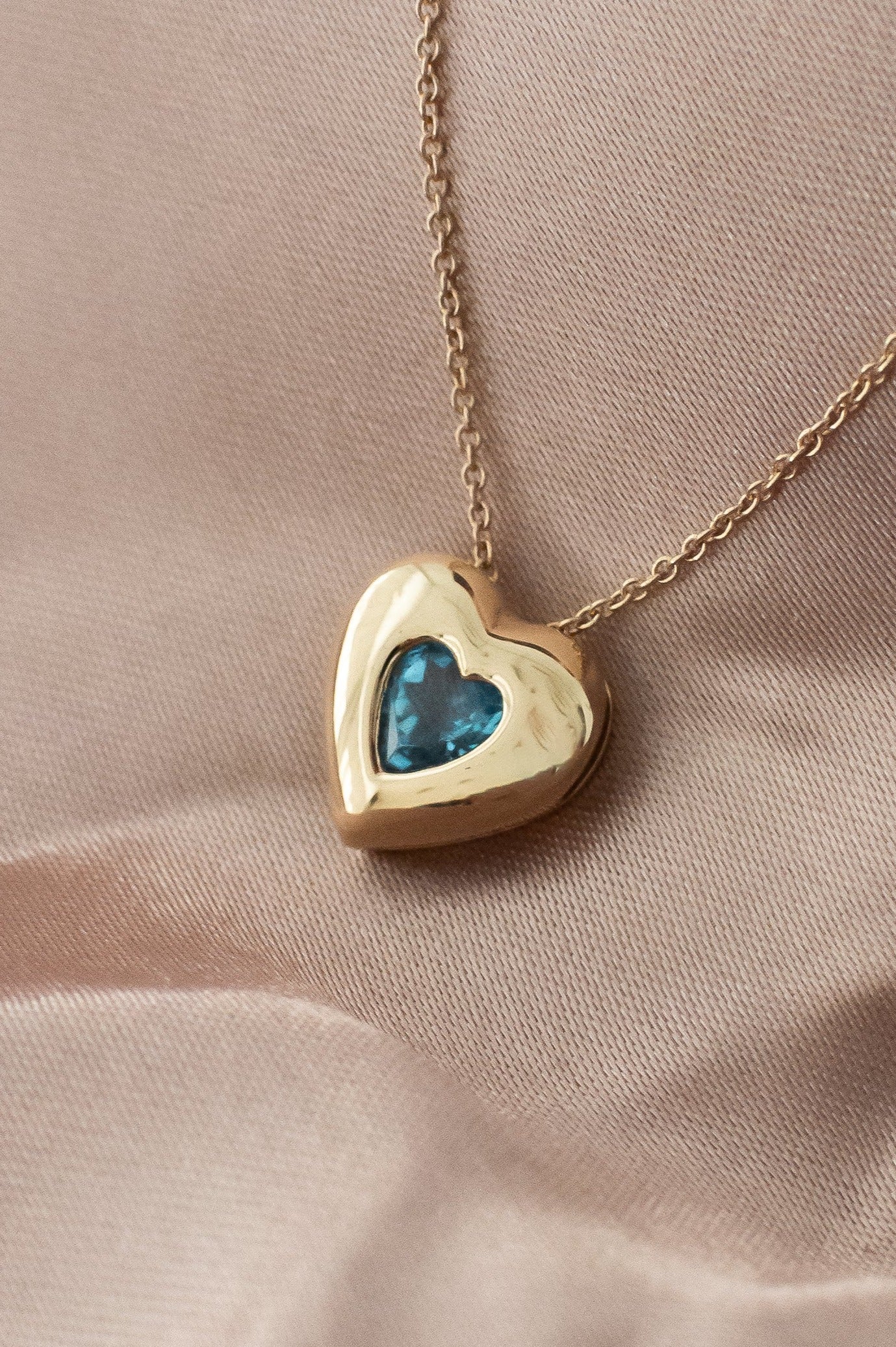 14ct Gold Blue Spinel Heart Slider Pendant,  Delross Design Jeweller, Brisbane Jeweller, Chermside Jeweller, Custom Jewellery